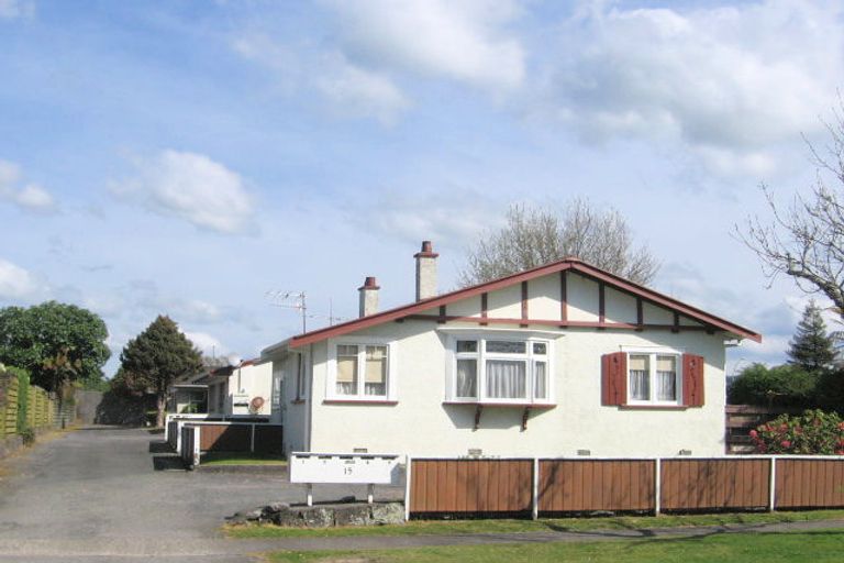 Photo of property in 2/15 Larch Street, Victoria, Rotorua, 3010