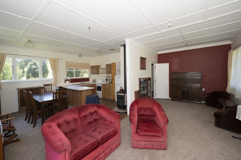 Photo of property in 404 North Road, Mauriceville, Masterton, 5882