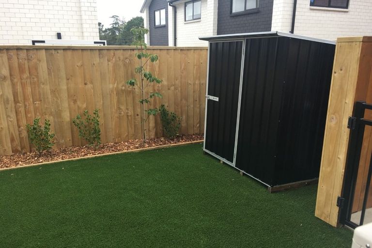 Photo of property in 11/10 Wilsher Crescent, Henderson, Auckland, 0612