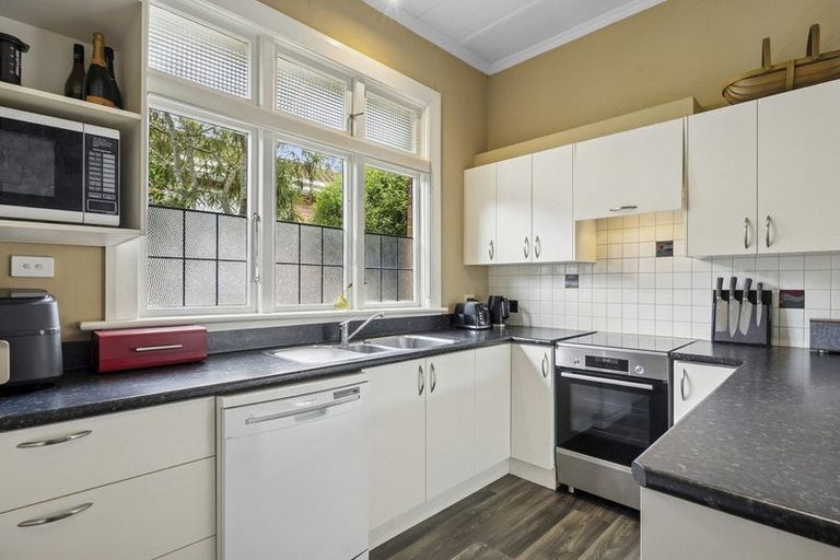 Photo of property in 52 Bayfield Road, Andersons Bay, Dunedin, 9013