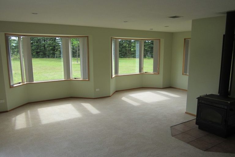 Photo of property in 123 Racecourse Road, Amberley, 7482