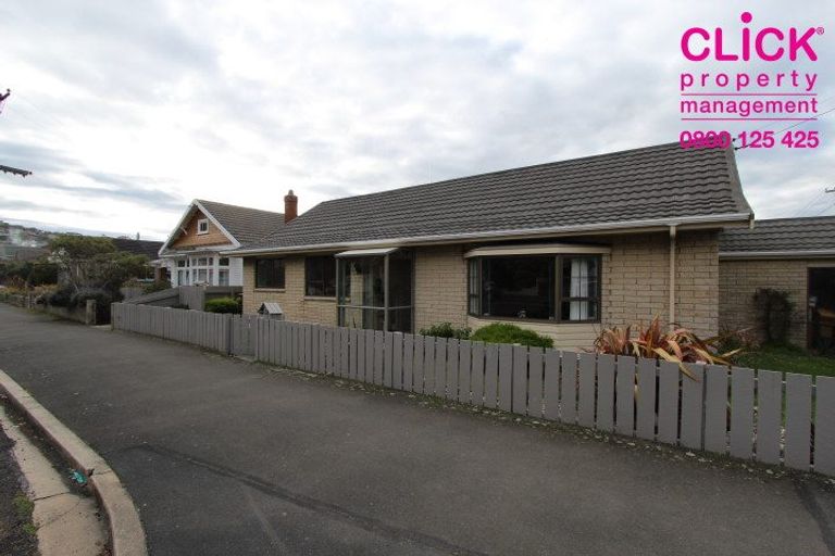 Photo of property in 34 Beach Street, Saint Clair, Dunedin, 9012