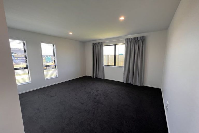 Photo of property in 15 Nethercote Way, Rolleston, 7614