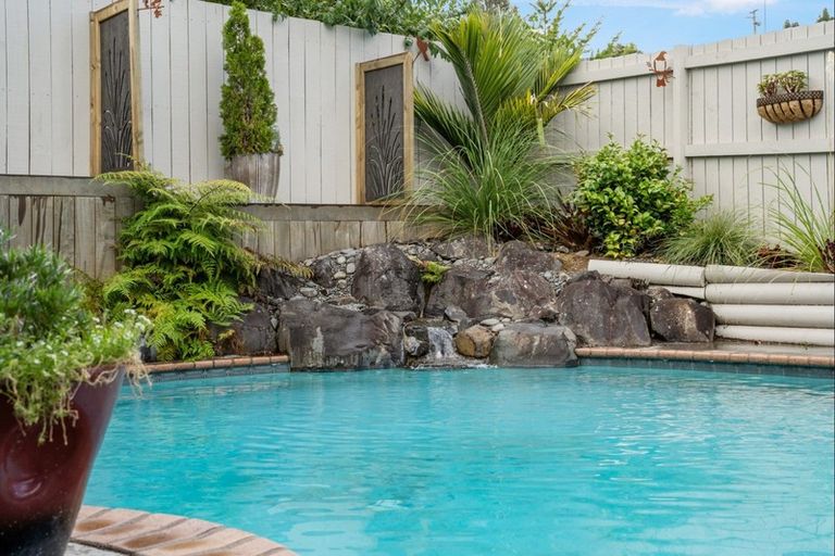 Photo of property in 5 Glenrowan Rise, Bethlehem, Tauranga, 3110