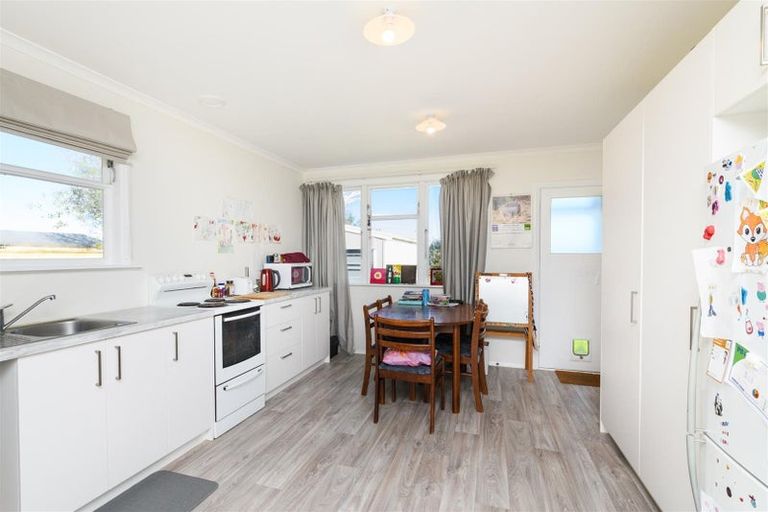 Photo of property in 47 Taumaihi Street, Bulls, 4818