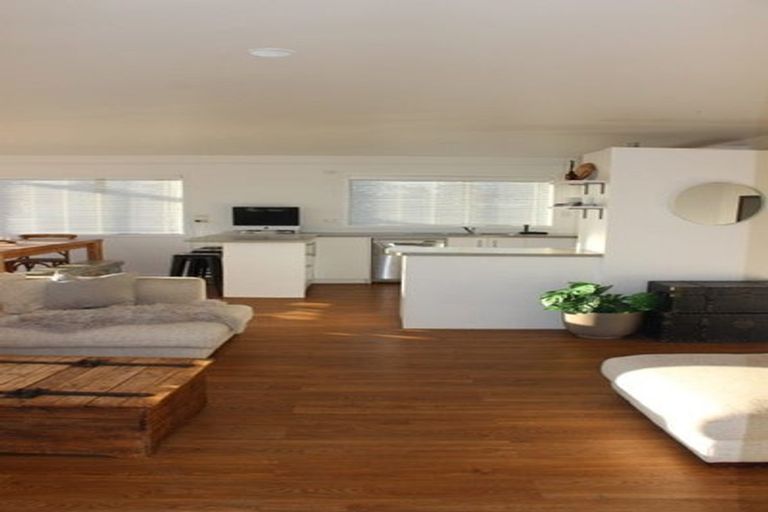 Photo of property in 117b Parakawai Road, Mahia, 4198