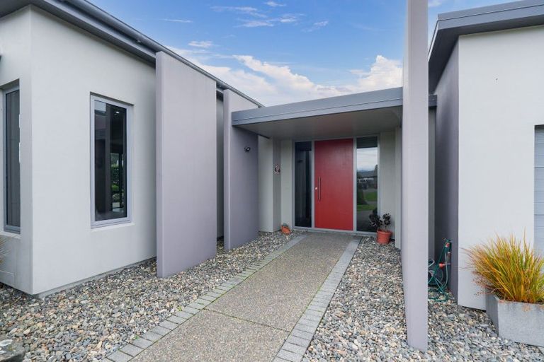 Photo of property in 44 Glenroy Park Drive, Waikiwi, Invercargill, 9810