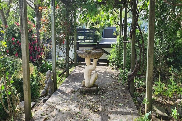 Photo of property in 54 East Street, Greytown, 5712