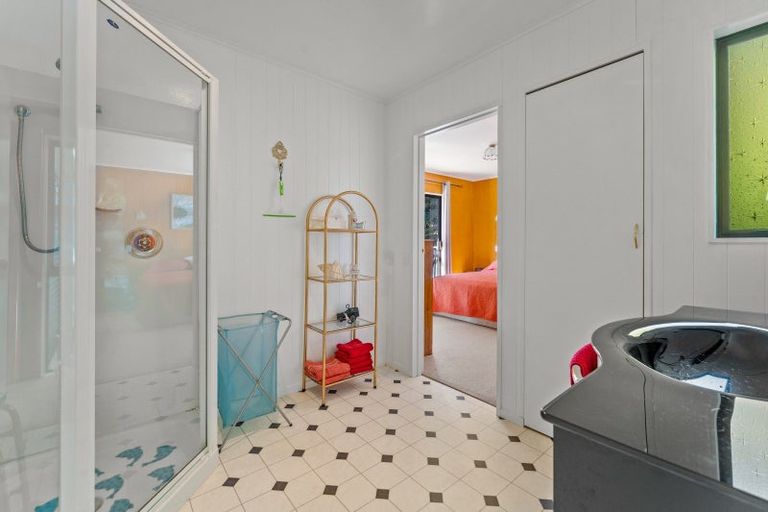 Photo of property in 3900 Kenepuru Road, Black Rock, Picton, 7282