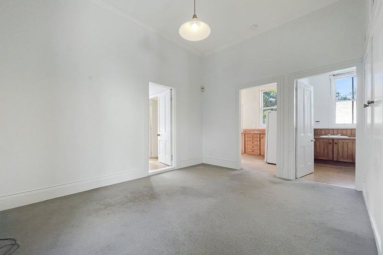 Photo of property in 7 Zohrab Street, Hataitai, Wellington, 6021