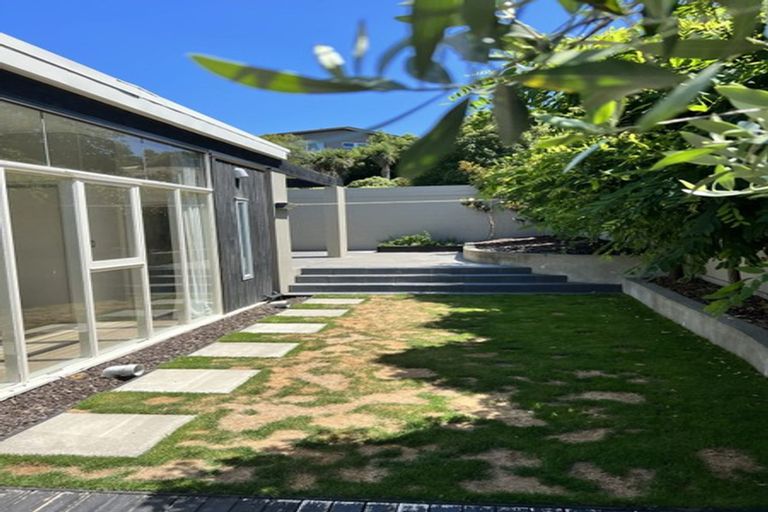 Photo of property in 2/5 Whareora Terrace, Cashmere, Christchurch, 8022