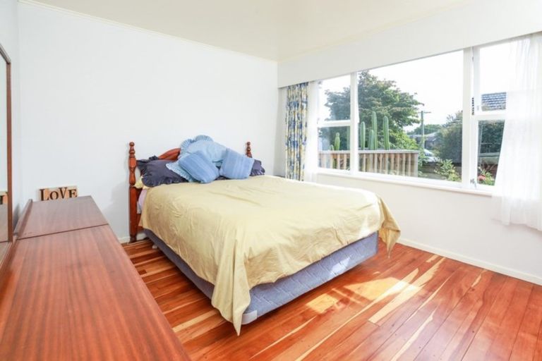 Photo of property in 23 English Street, St Andrews, Hamilton, 3200