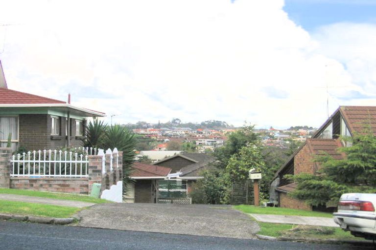 Photo of property in 1/188 Clovelly Road, Bucklands Beach, Auckland, 2012