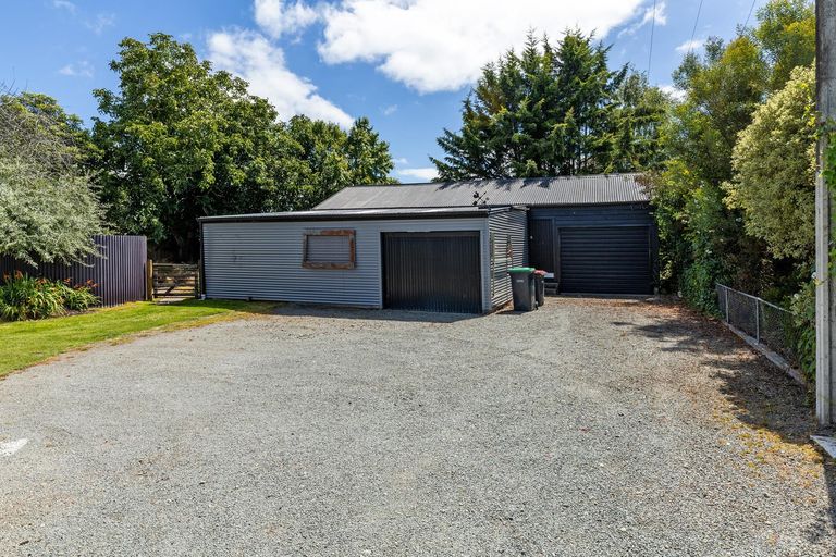 Photo of property in 25 Main Road, Pleasant Point, 7903