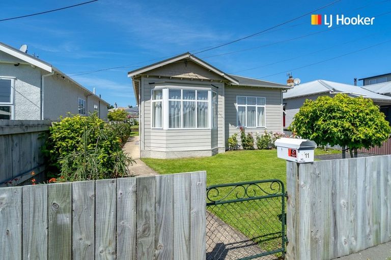 Photo of property in 11 Crest Street, Tainui, Dunedin, 9013