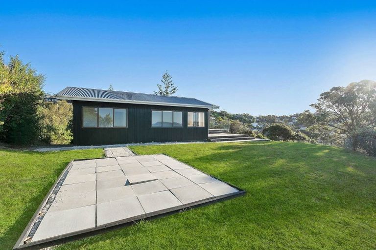 Photo of property in 49 Duncansby Road, Stanmore Bay, Whangaparaoa, 0932