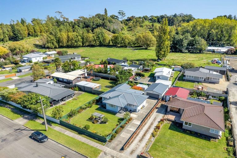 Photo of property in 28 Massey Road, Mangapapa, Gisborne, 4010