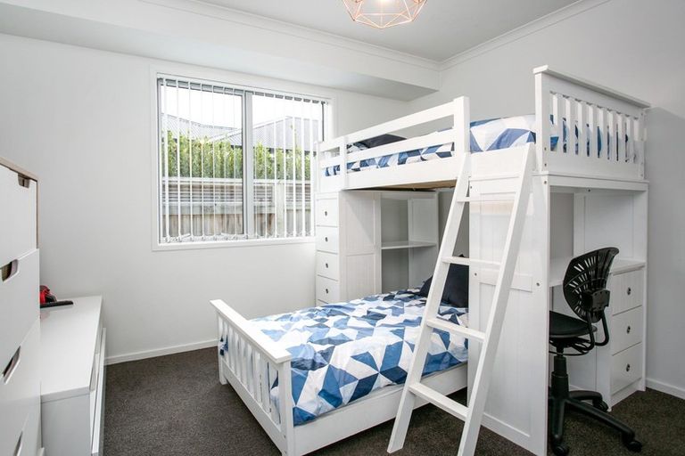 Photo of property in 52 Jarrett Terrace, Leamington, Cambridge, 3432