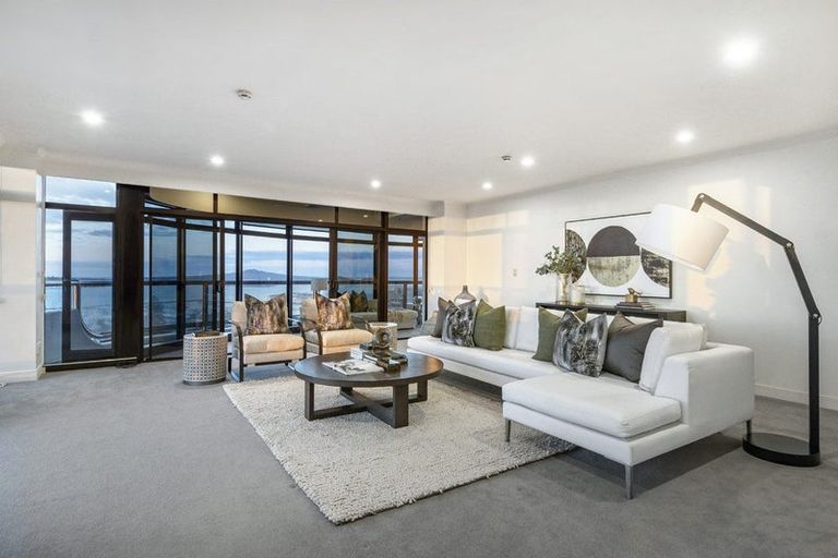Photo of property in Shangri La Apartments, 10/97 Jervois Road, Herne Bay, Auckland, 1011