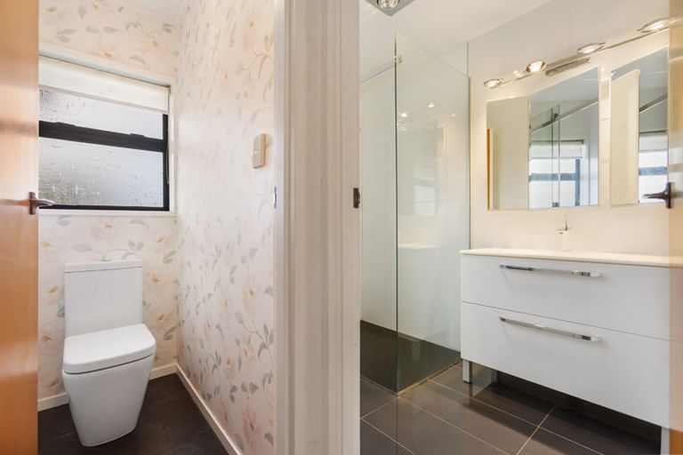 Photo of property in 152 Waenga Drive, Cromwell, 9310