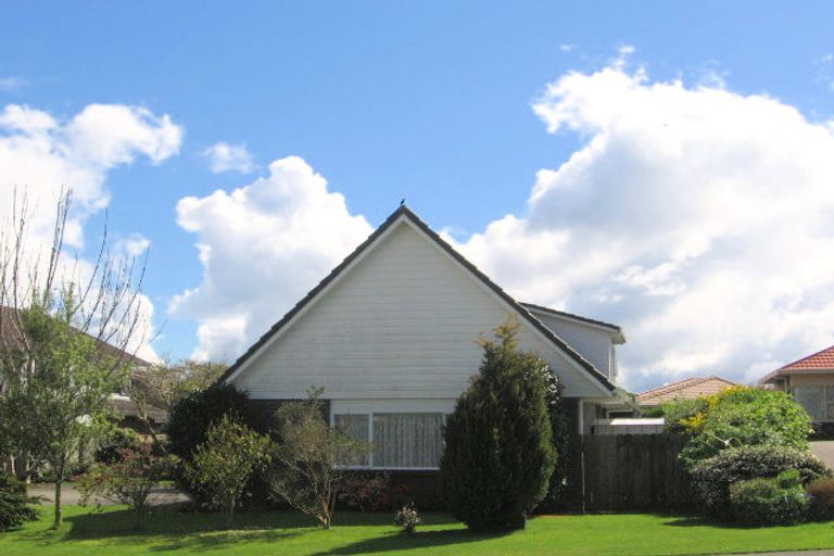 Photo of property in 14 Thelma Place, Lynmore, Rotorua, 3010