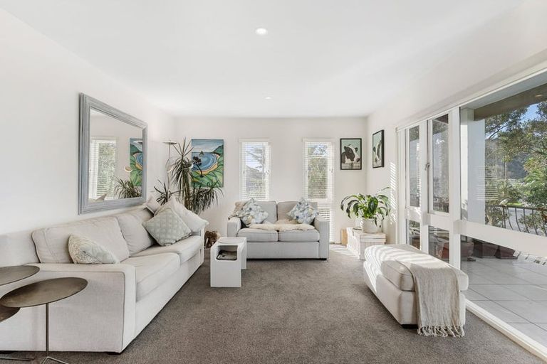 Photo of property in 32/34 Waiwera Place, Waiwera, Orewa, 0994