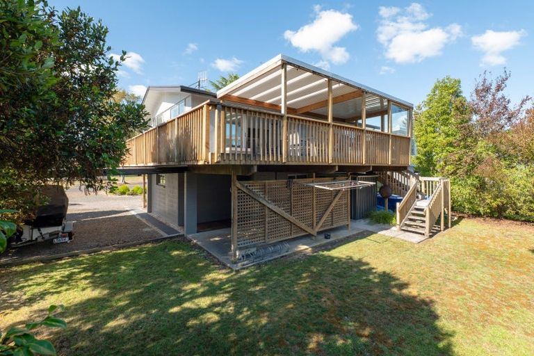Photo of property in 14 Ogilvie Road, Kinloch, Taupo, 3377