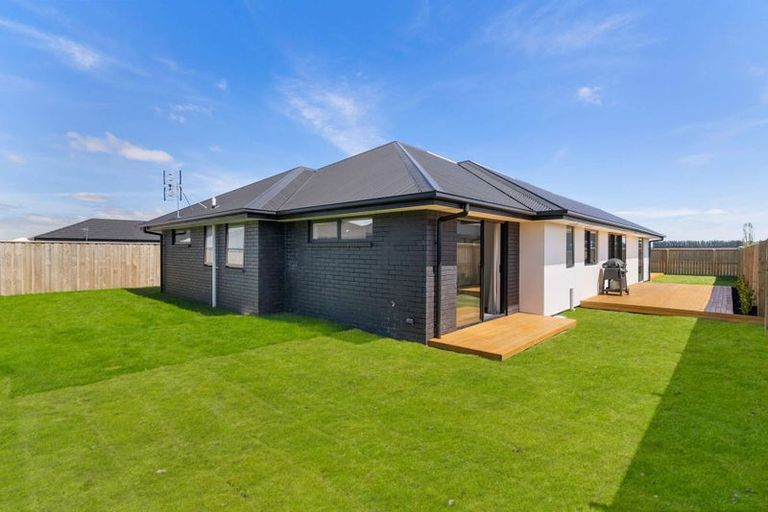 Photo of property in 4 Pitchford Lane, Rolleston, 7614