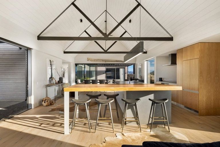 Photo of property in 10 Musterers Way, Ben Ohau, Twizel, 7999