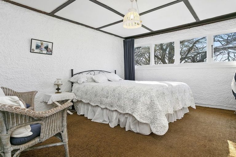 Photo of property in 92 Hall Street, Cambridge, 3434