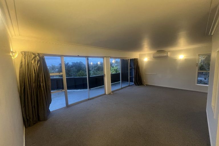 Photo of property in 3 Dunraven Place, Torbay, Auckland, 0630