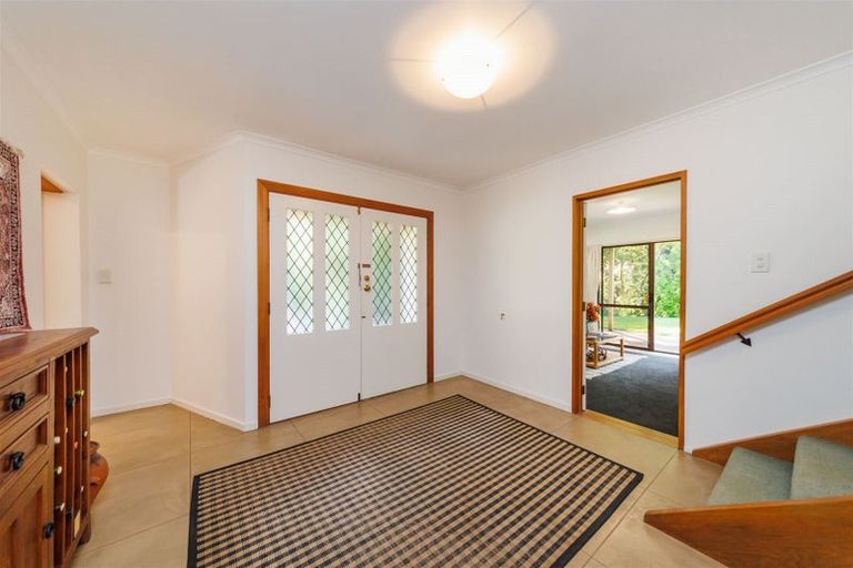 Photo of property in 296 Aokautere Drive, Aokautere, Palmerston North, 4471