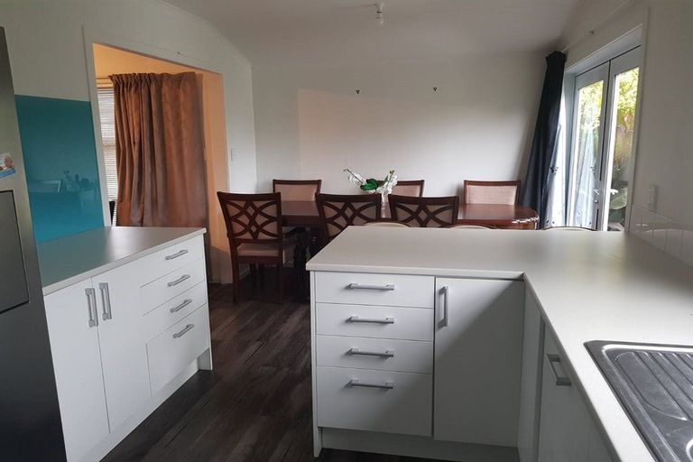 Photo of property in 82 Kapiti Road, Paraparaumu, 5032