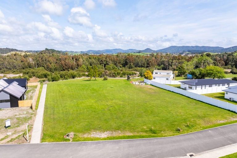 Photo of property in 4 Grey Heron Close, Mangawhai Heads, 0573