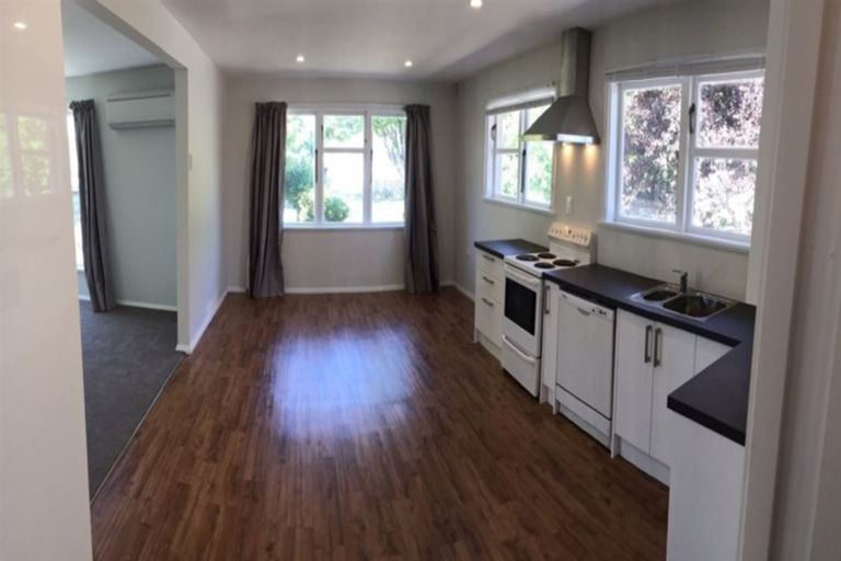 Photo of property in 327 Clyde Road, Bryndwr, Christchurch, 8053