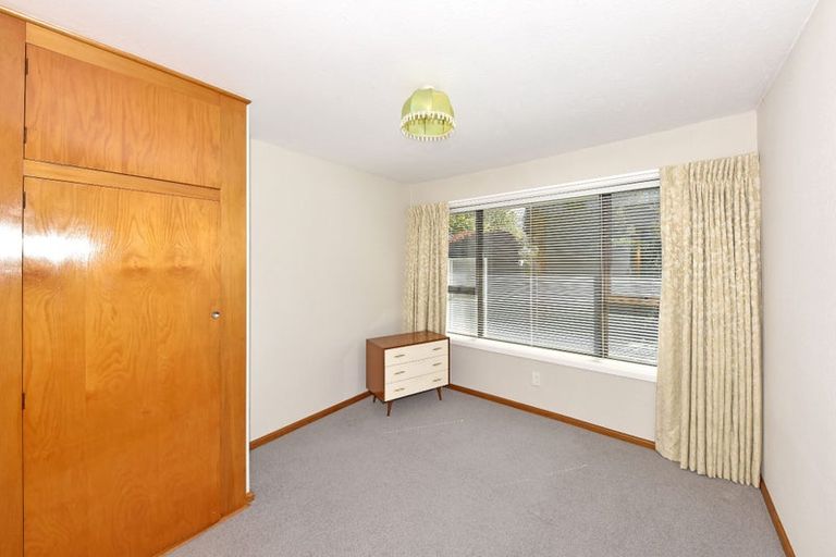 Photo of property in 24 Greenhurst Street, Sockburn, Christchurch, 8042