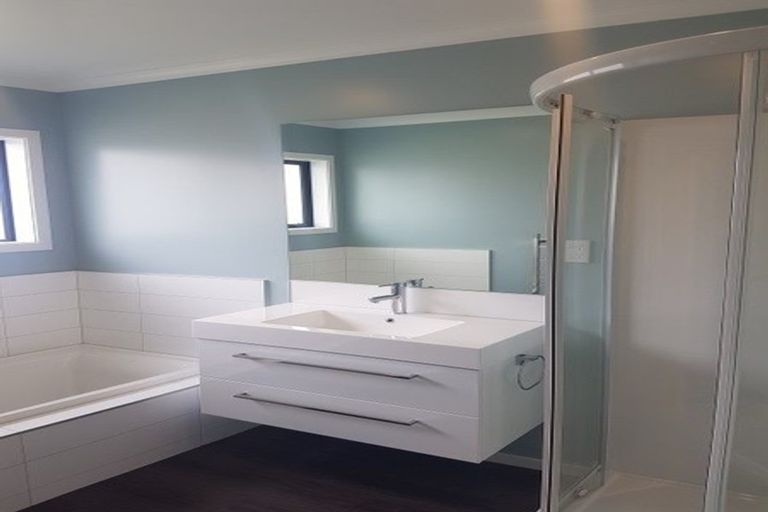 Photo of property in 71 John Burke Drive, Aotea, Porirua, 5024