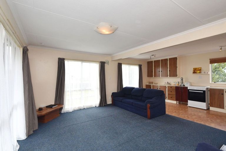 Photo of property in 1 O'byrne Street, Waikiwi, Invercargill, 9810