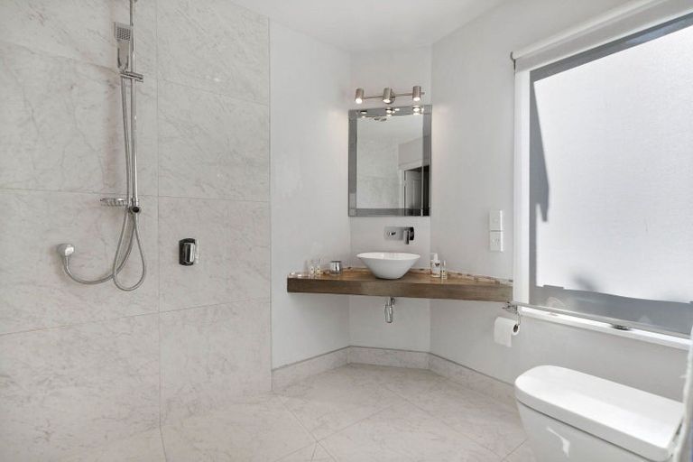 Photo of property in 11 Cotter Avenue, Arrowtown, 9302