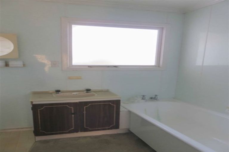 Photo of property in 71 Stuart Street, Hawthorndale, Invercargill, 9810