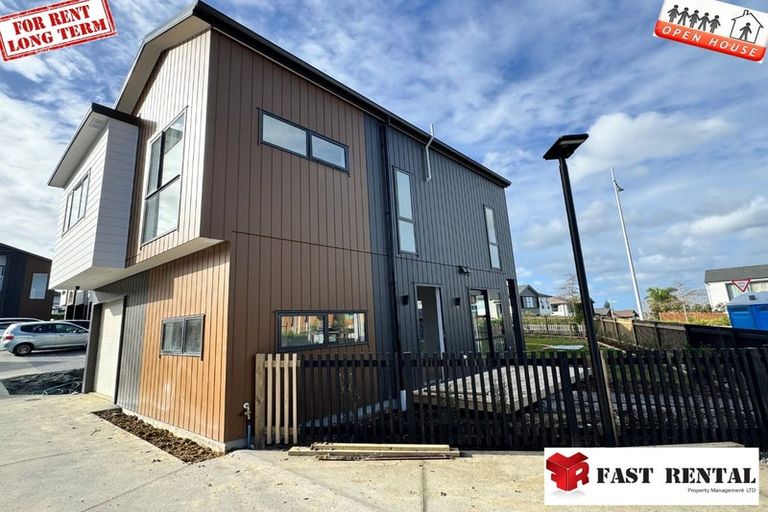 Photo of property in 1 Tawatawa Street, Long Bay, Auckland, 0630