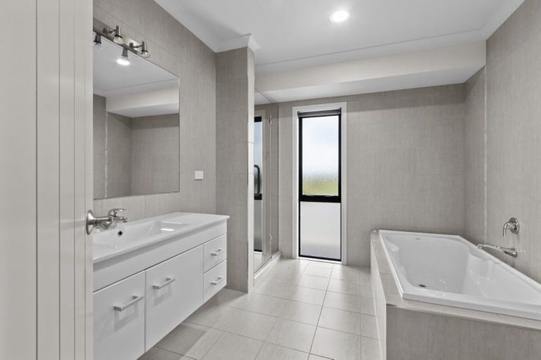 Photo of property in 58 Ridge Park Drive, Horotiu, Hamilton, 3288