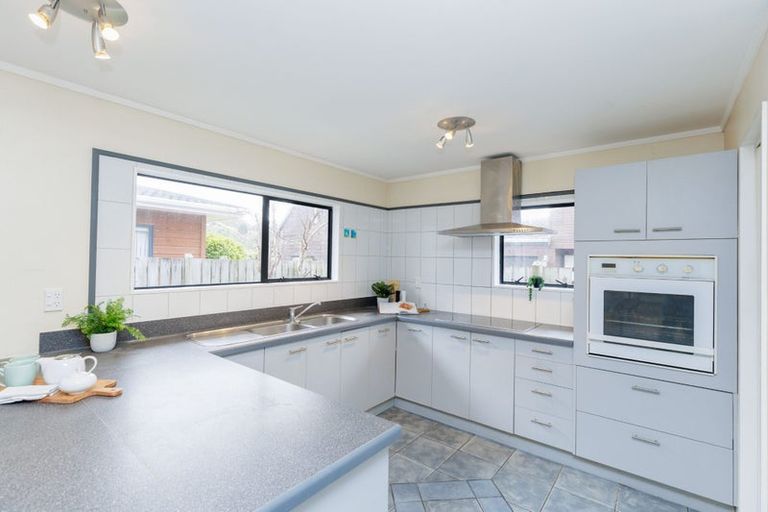 Photo of property in 8 Furlong Crescent, Churton Park, Wellington, 6037