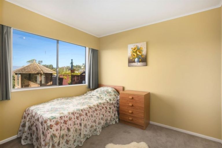 Photo of property in 33 Truscott Avenue, Johnsonville, Wellington, 6037