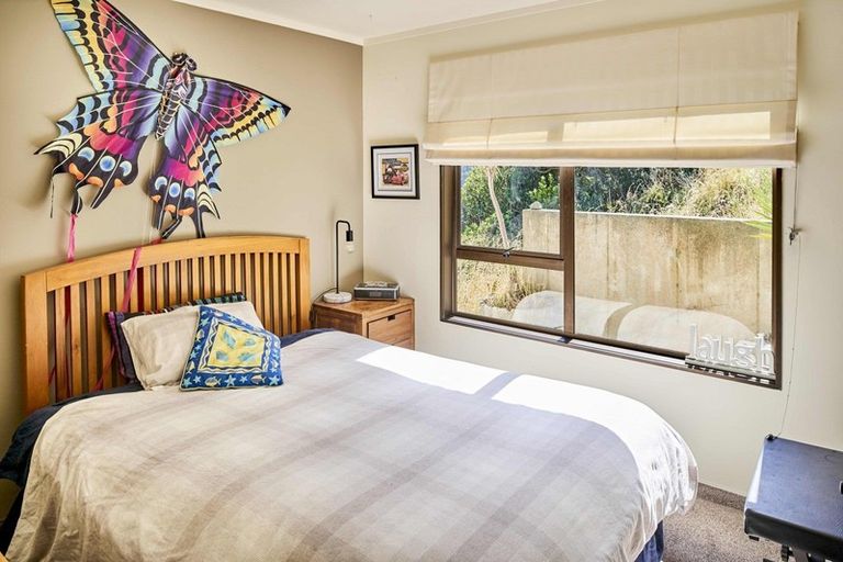 Photo of property in 9 Ogilvy Terrace, Plimmerton, Porirua, 5026