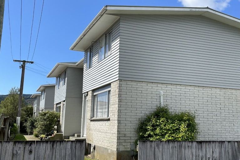 Photo of property in 6/62 Martin Street, Wallaceville, Upper Hutt, 5018