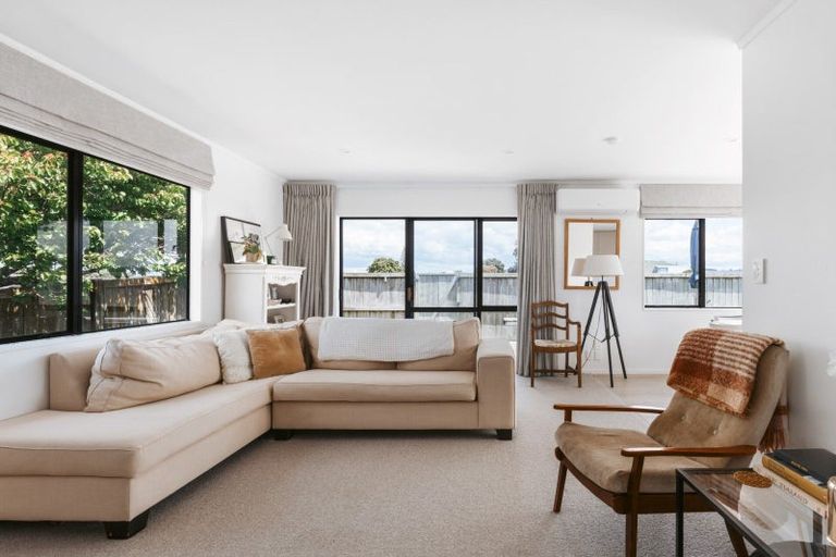 Photo of property in 866a Papamoa Beach Road, Papamoa Beach, Papamoa, 3118