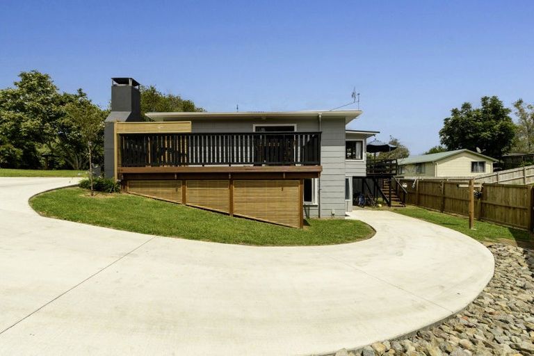 Photo of property in 16 Malyon Street, Te Puke, 3119