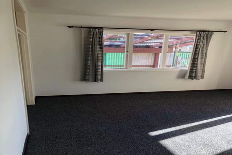 Photo of property in 18 Panama Road, Mount Wellington, Auckland, 1062