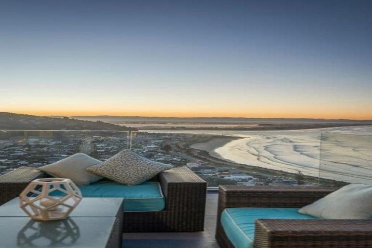 Photo of property in 82 Scarborough Road, Scarborough, Christchurch, 8081